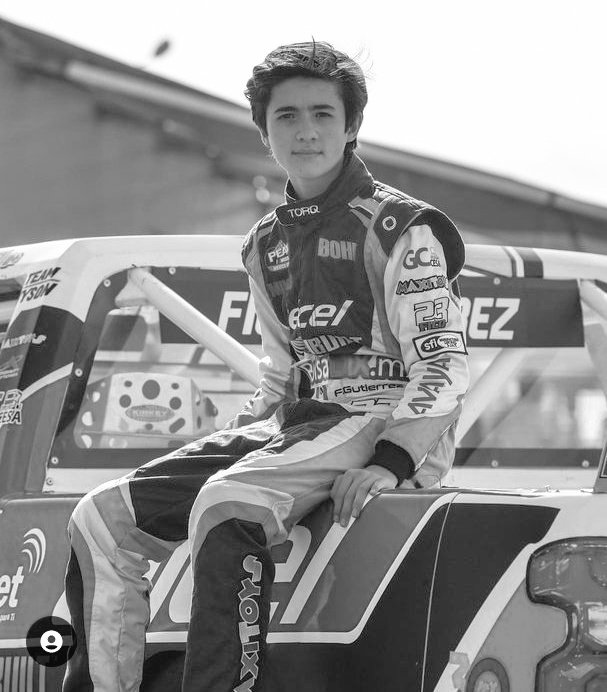 alonso_theracer's tweet photo. Despertamos con la terrible noticia del fallecimiento de Federico Gutiérrez Hoppe (Fico) joven piloto mexicano de NASCAR y Trucks México Series.

A sus padres, a su hermano Max y a toda la familia del automovilismo nacional expresamos nuestras más sinceras condolencias. https://t.co/8FKNOS9n6u