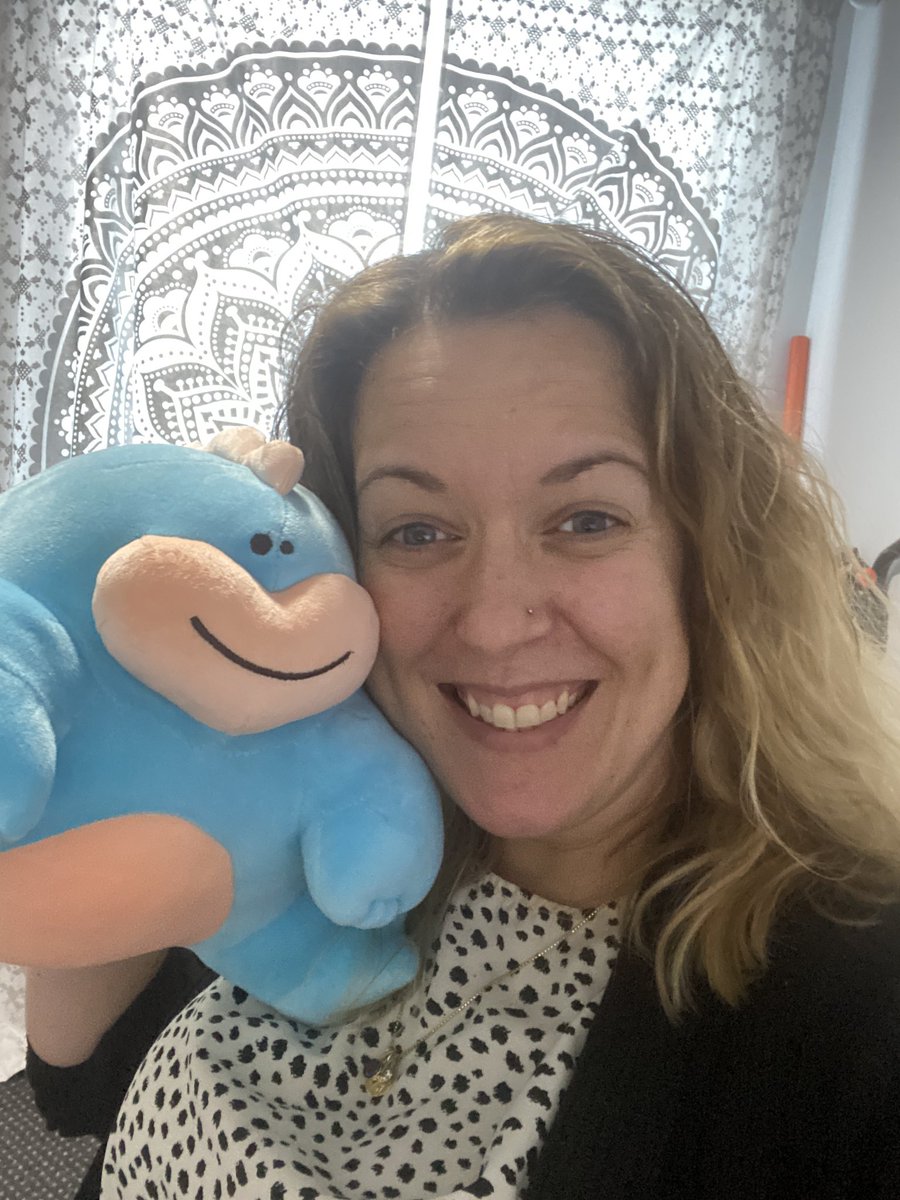 My <a href="/dinobabiesNFT/">DinoBabiesNFT</a> plushie is here!! I love him 😍