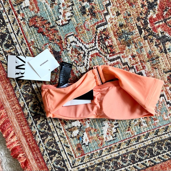 hlbrownie's tweet photo. So good I had to share! Check out all the items I'm loving on @Poshmarkapp from @MikaylaThomas #poshmark #fashion #style #shopmycloset #zara #wildfable: https://t.co/x0tAQyPbFU https://t.co/Ymz6crHPvE