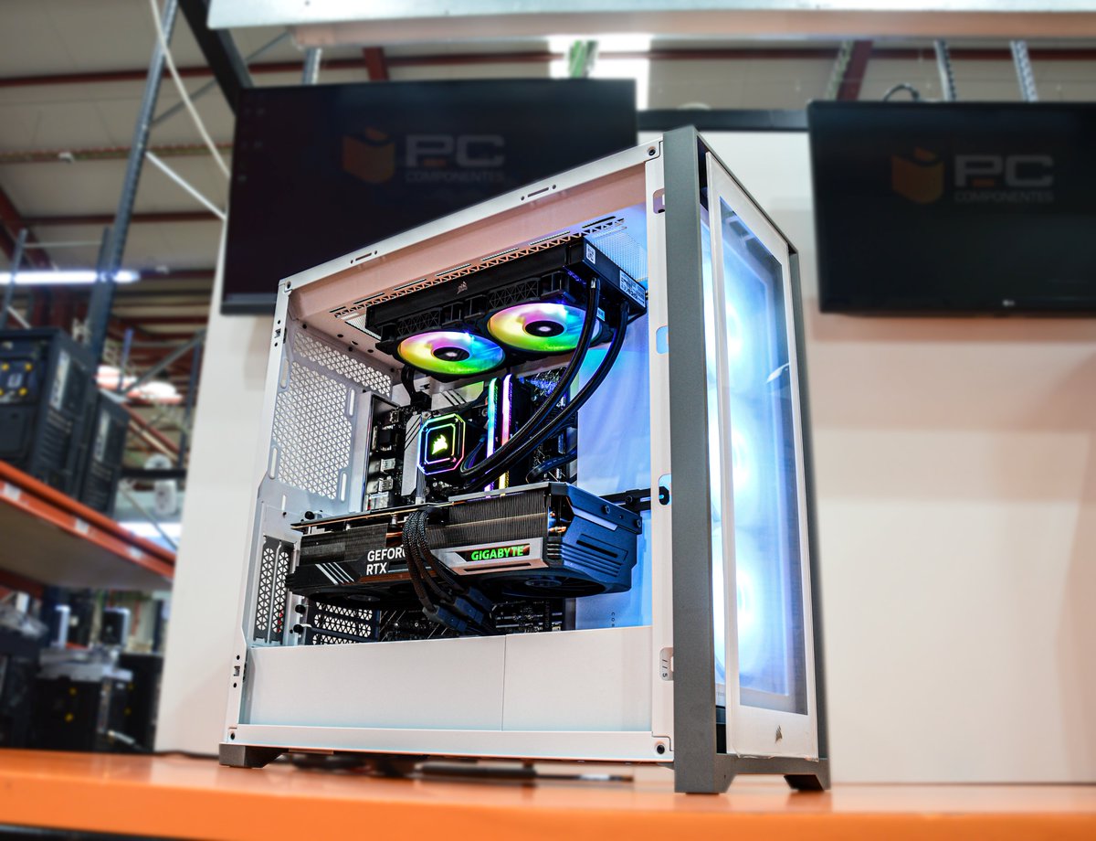 🔥🔥🔥🔥🔥🔥🔥

¡Fuego a los comentarios para ganar esta brutalidad de PC con los componentes más votados en las encuestas!

✅NVIDIA RTX 4080
✅Intel Core i7
✅Torre Corsair iCUE 4000X
✅ Montaje y testeo realizado por EXPERTOS

Bases: pccom.co/3RitxEf

🔥🔥🔥🔥🔥🔥