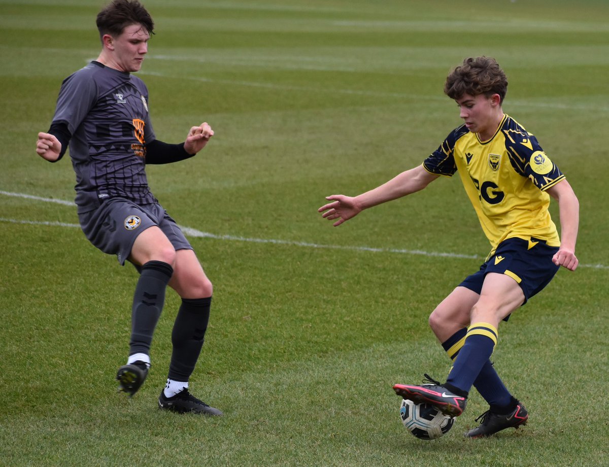 AcademyOUFC's tweet photo. Action from the U16s 3-0 victory over Newport County on the weekend 👏🏻

📸 @JHarriott84 

🟡🔵 #OUFC | #COYY https://t.co/1ME3rTC78O