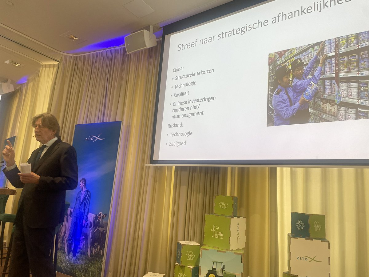 lientje1967's tweet photo. .@robedwijk roemt de grote agrarische bedrijven, zoals zaaigoedbedrijf @RijkZwaanNL die hun technologische kennis in NL heeft verankerd. Het bedrijf is ontstaan uit een sterke tuinbouwsector in het Westland. “We moeten daar trots op zijn! China zou het bedrijf graag hebben.” https://t.co/moE2u52YCD