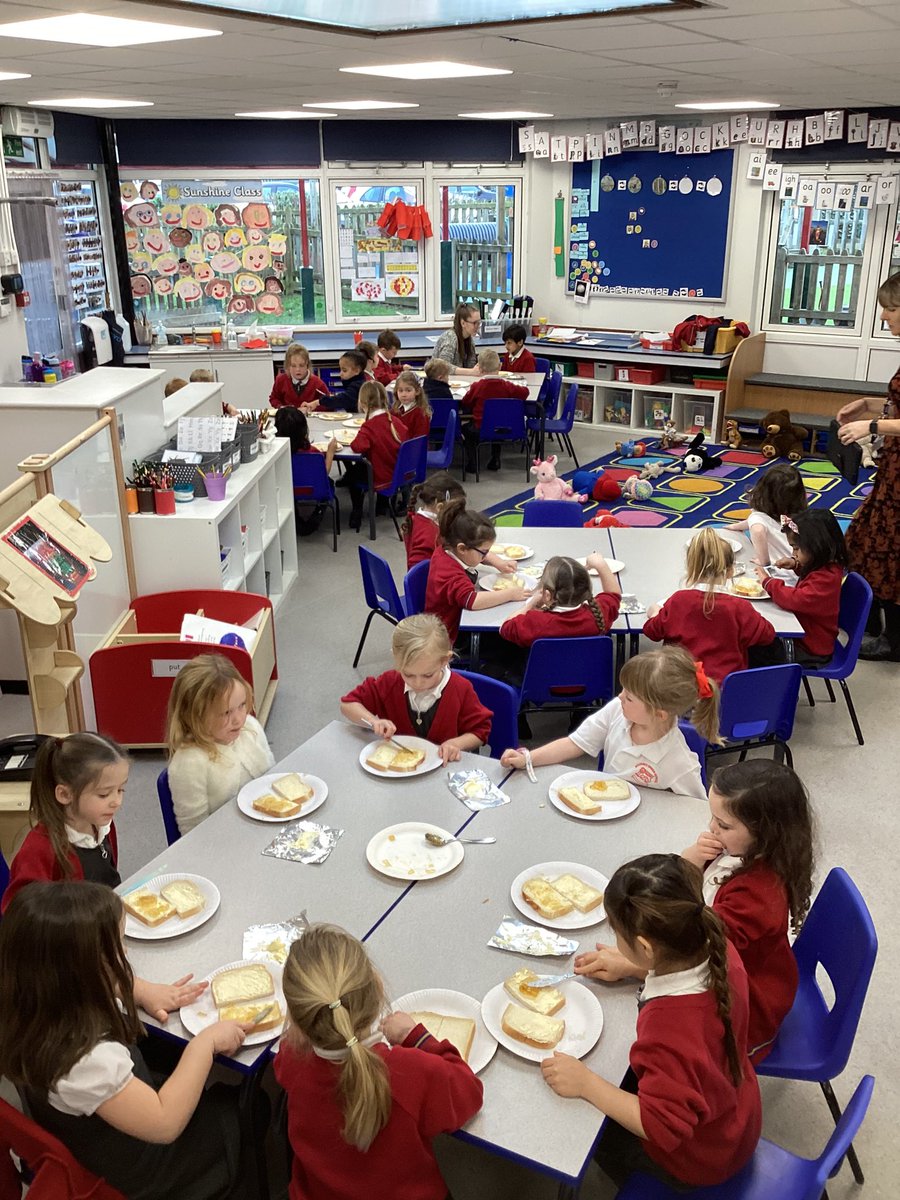 Bournes Green Infant School tweet media