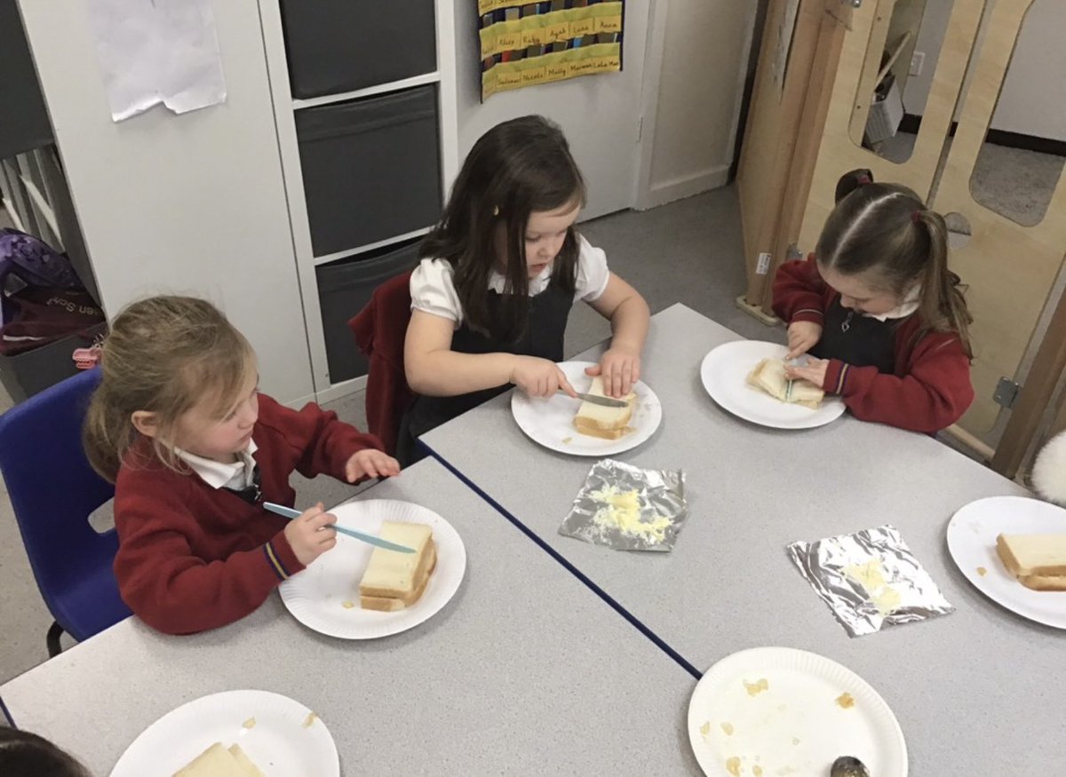 Bournes Green Infant School tweet media