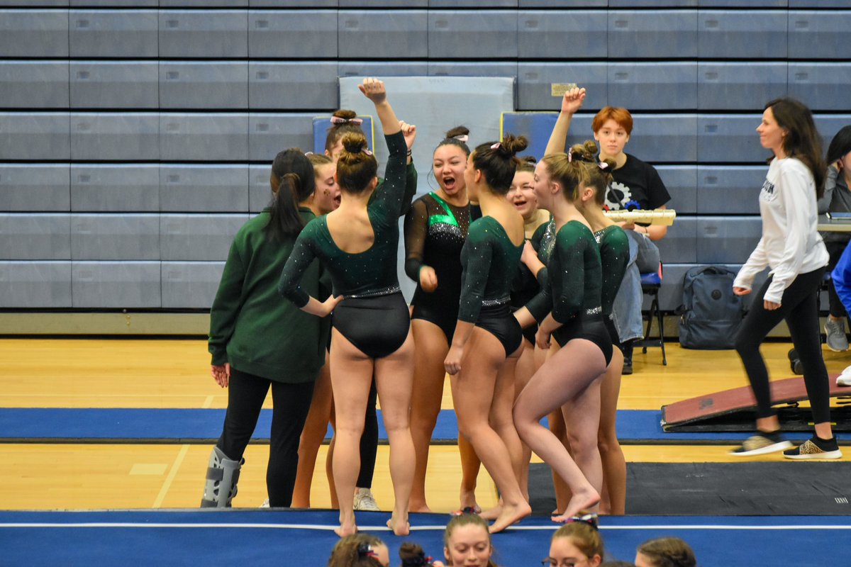 DCHSgymnastics's tweet photo. It’s meet night!! Come see us compete at Olentangy Berlin at 6:30 ☘️ https://t.co/SkX0Jaeq1L