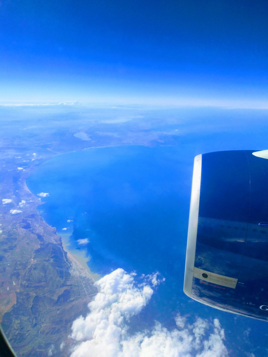 Jacko_42's tweet photo. Back in my favourite place after a very long time. Just crossing the North African coast on way to Lagos,Nigeria. I'm back home! #wepilots #britishairways #clubworld https://t.co/pf7ZjO6PgI