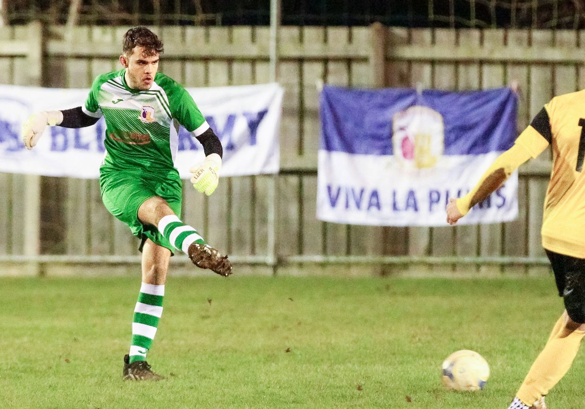 PTFC88's tweet image. RECOGNITION | Big shout out to our 18-year old goalkeeper, @ScottLoader9 following the weekend. Friday he made his 3rd appearance for the First Team, Saturday he played a huge role in the Devs' shoot-out victory. Sunday he scored a hat-trick in a 5 - 0 win for The Plums!