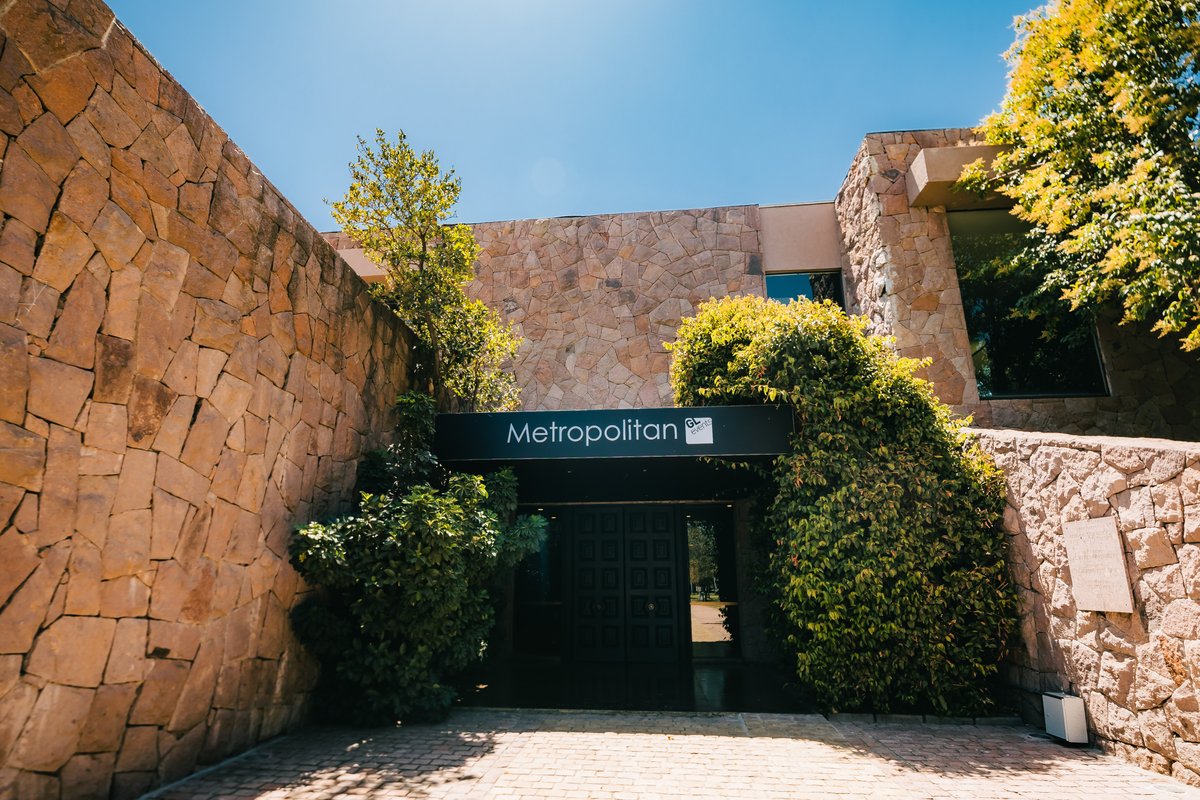El centro de eventos más prestigioso de Chile, Metropolitan Santiago y el recinto ferial más grande del país, Parque Fisa, concretaron una alianza estratégica, con Ticketmaster líder en ventas, con más de 500 millones de entradas vendidas cada año a nivel mundial.