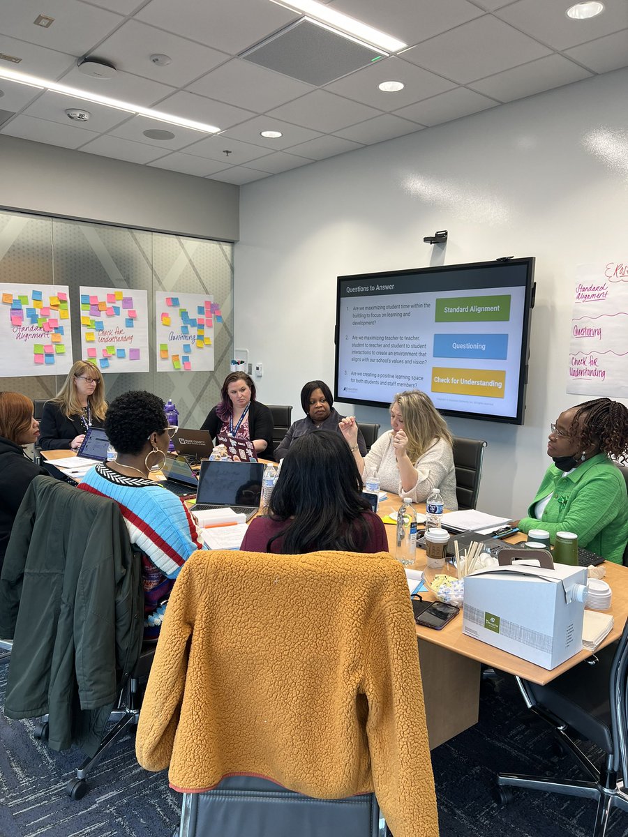 NorthwestWCPSS's tweet image. WOW! Instructional Learning Walks at Wake Early College of Information and Biotechnologies! Academic Vocabulary, Student to Student Discourse, Rigorous and Real World Application, Student Engagement, Collaborating teachers learning together!! @WECInfoBioTech @WCPSS