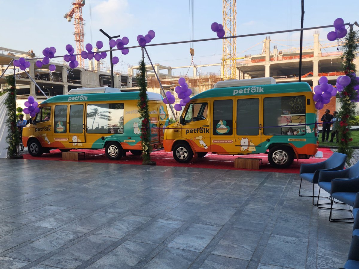amartadi's tweet photo. Attended the launch of @PetFolkApp's pet grooming vehicles at @THubHyd by Shri @jayesh_ranjan garu. All the best @puducherri Sir.

#PetFolk @HiHyderabad @KalyaniMuktevi @aSouthIndian @NallulaHere @GVV64045932 @smileysnaps @ClickbySBhamidi https://t.co/5Z7wC70pAU