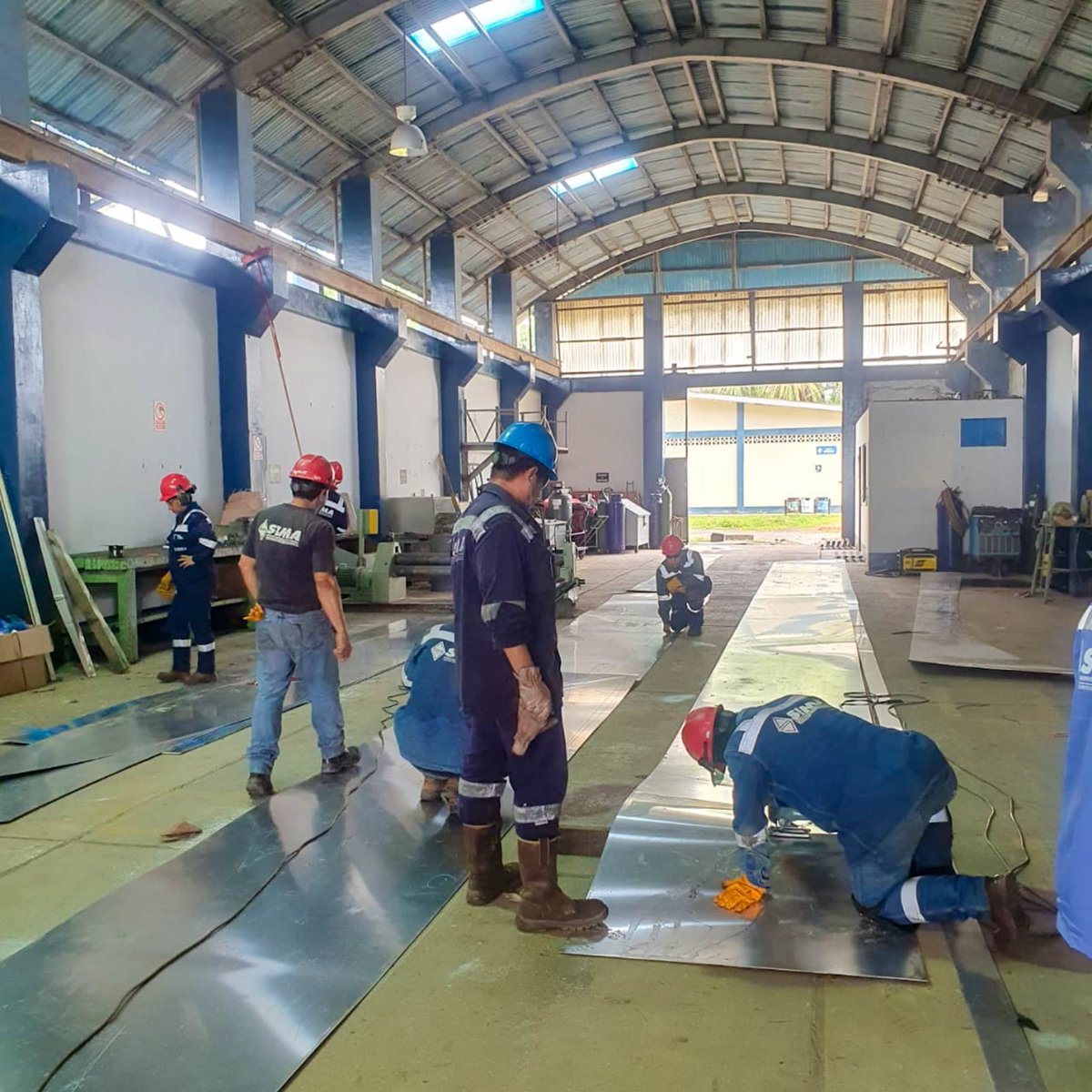 sima_peru's tweet image. Con el propósito de mejorar la seguridad turística en los departamentos de Puno, Ucayali y Madre de Dios, así como, en la provincia de Iquitos, firmamos un convenio con la Policía Nacional del Perú (PNP) para la construcción de 08 botes deslizadores para la PNP. 
#SimaPerú #botes