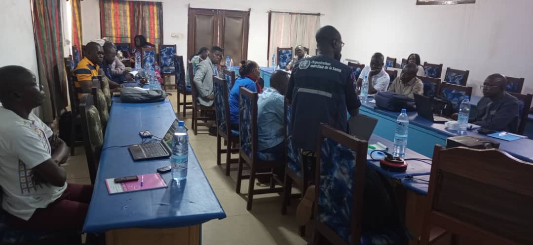 OMSCentrafrique's tweet photo. En #RCA 🇨🇫, l'@OMSCentrafrique et le Fonds Mondial à travers @WorldVision soutiennent le développement d'un nouveau Plan stratégique national de lutte contre le paludisme pour les 5 prochaines années.
@FA_Touadera @MSPCentrafrique @GouvCF @moloua_felix @PierreSomse2 https://t.co/yjsDY8iw3Z
