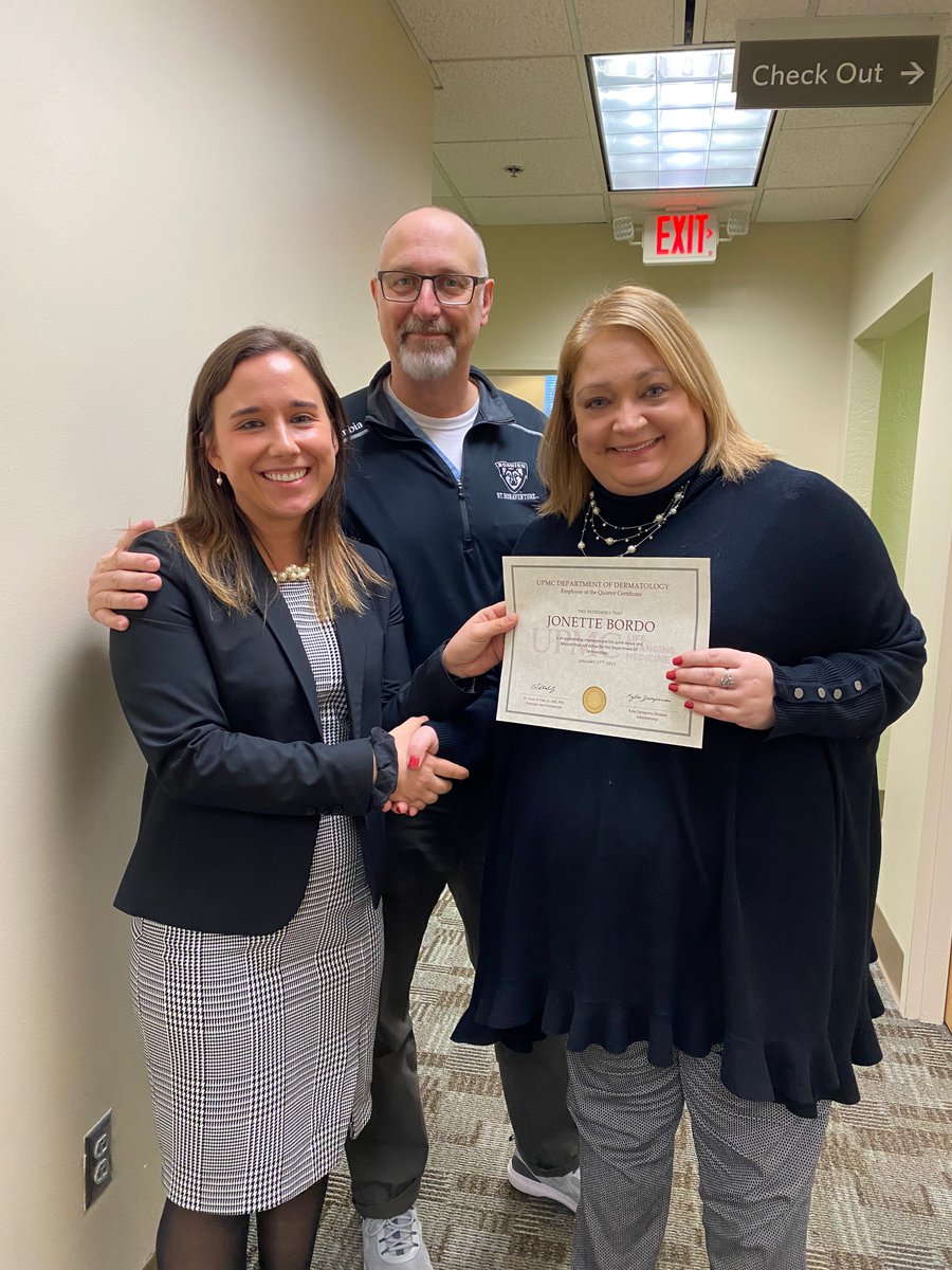 Please join us in congratulating Jonette Bordo, practice manager of the Department of Dermatology's Brooktree Clinic, on being named Dermatology’s Employee of the Quarter! 🤩🥳🎉🎊