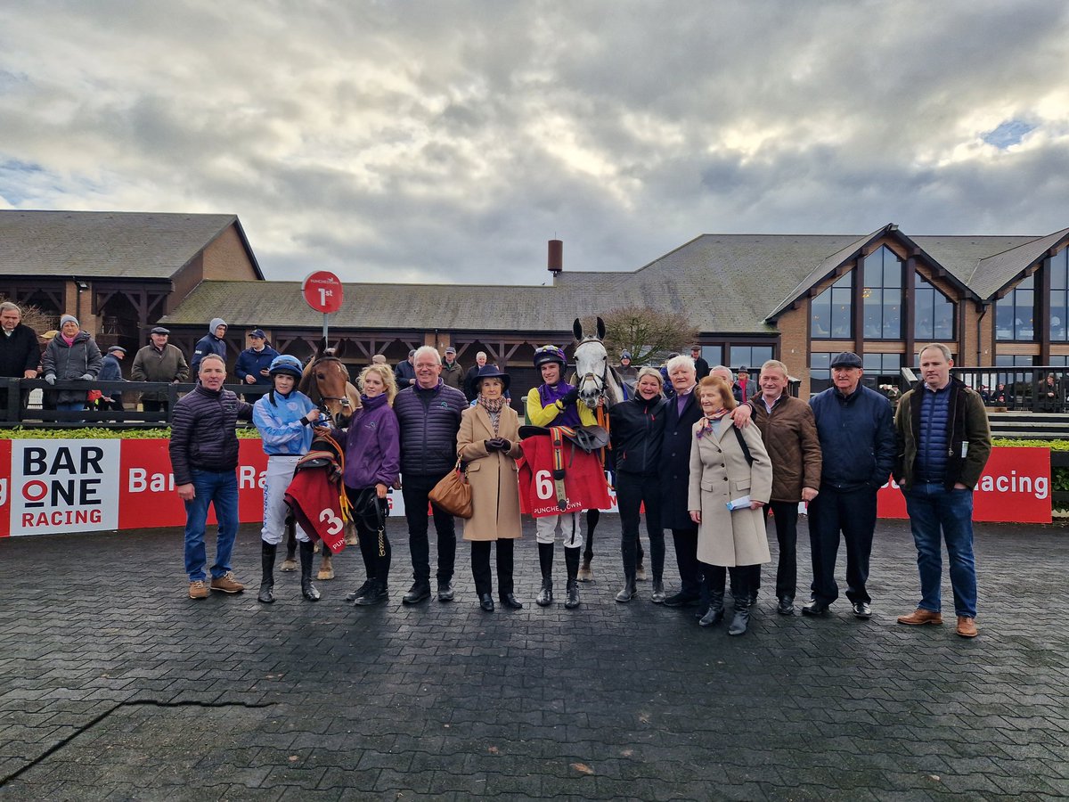 Punchestown tweet media