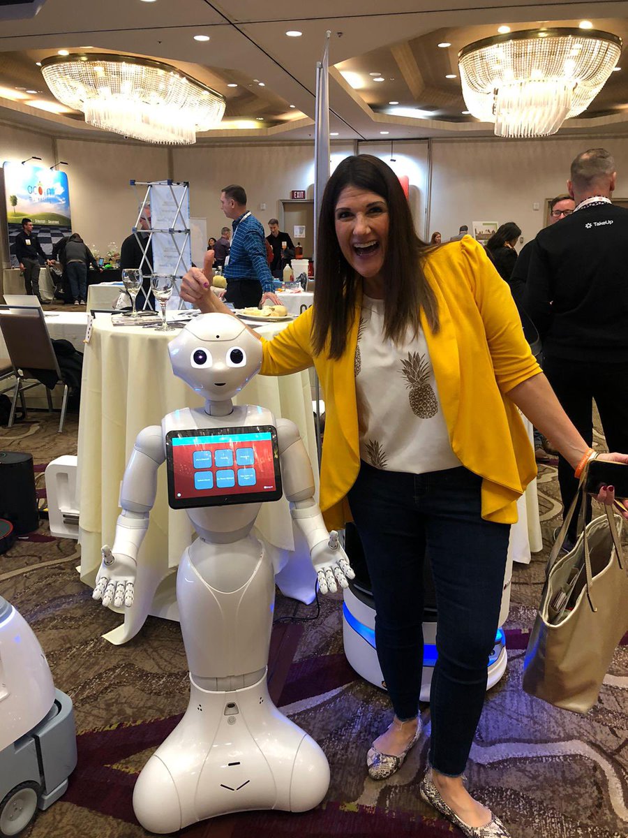 Are you in California? Come and visit RobotLAB for the 2023 Innspire Conference & Marketplace in Walnut Creek! Visit us at table T3 and learn how #robots are bringing efficiency for businesses
#deliveryrobots #hotelrobots #conference #hospitalityrobots #delivery #robots #robotics