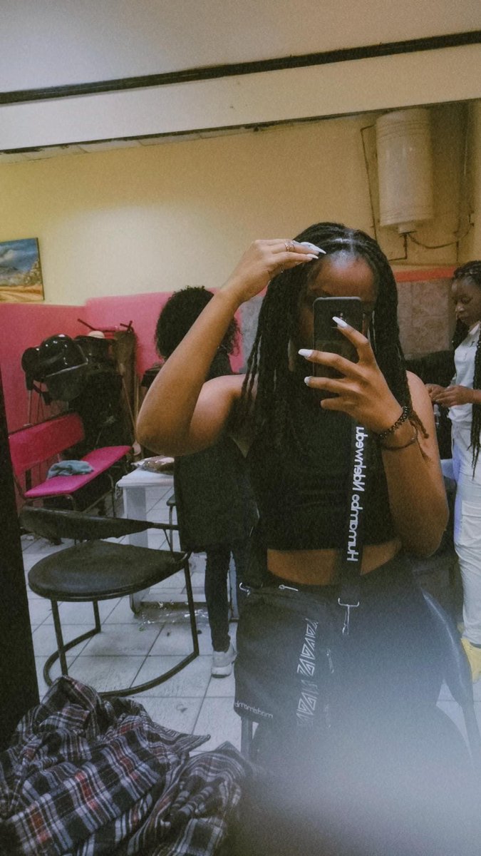 Keep your possessions loc’d up with our Madzimambo flight bag