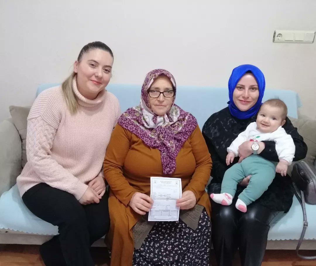 📍Gönül Ziyaretleri 

AK Parti  Fatsa Kadın Kolları Tanıtım Medya Başkanı Kübra Yılmaz ve İlçe Sekreteri Tuğba Kılıç, #GönülZiyaretleri'miz kapsamında Sakarya ve Kurtuluş Mahallelerimizdeki vatandaşlarımızı ziyaret ettiler. Vatandaşlarımıza hoş sohbetleri için teşekkür ederiz.