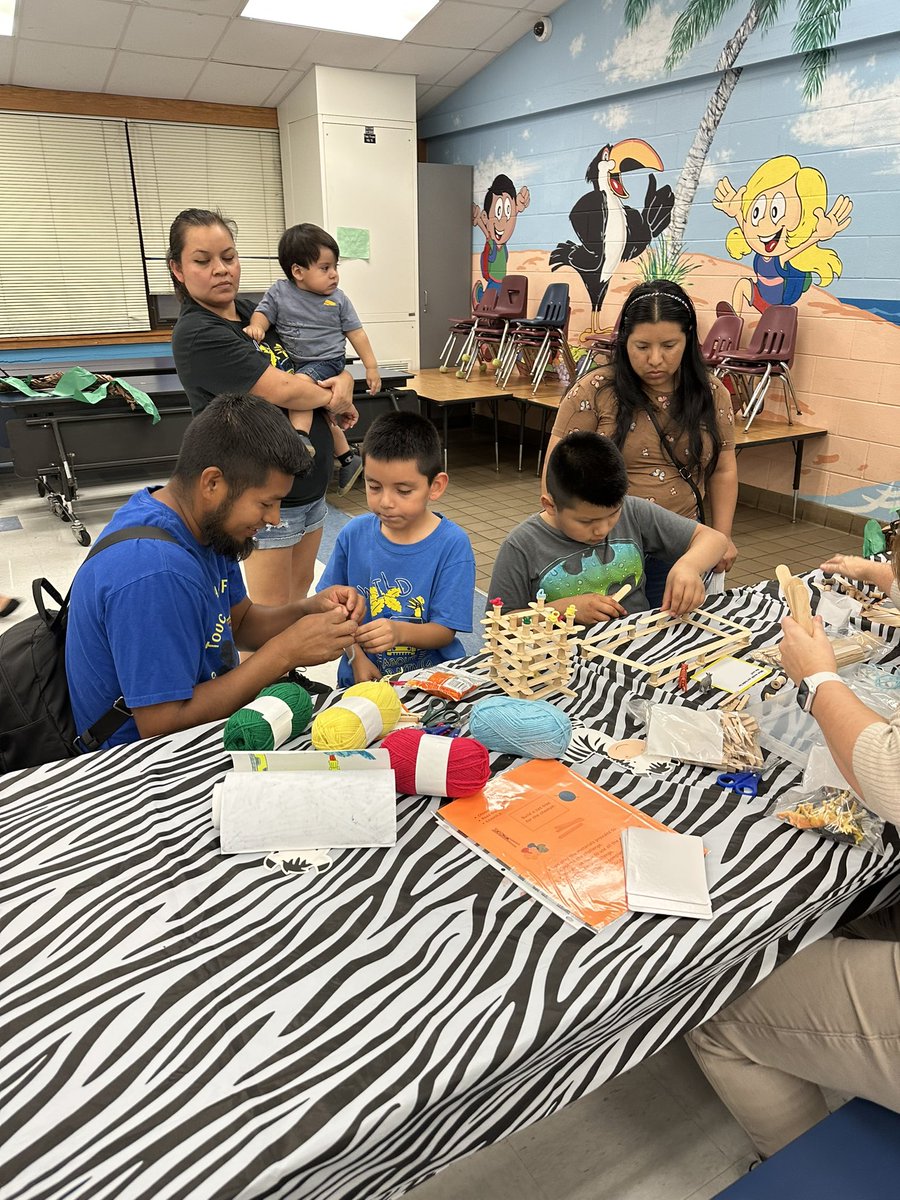swosinly's tweet photo. We are wild about reading. Thank you to all of the families that participated in the fun@gtetoucans https://t.co/i2tOuQBvto