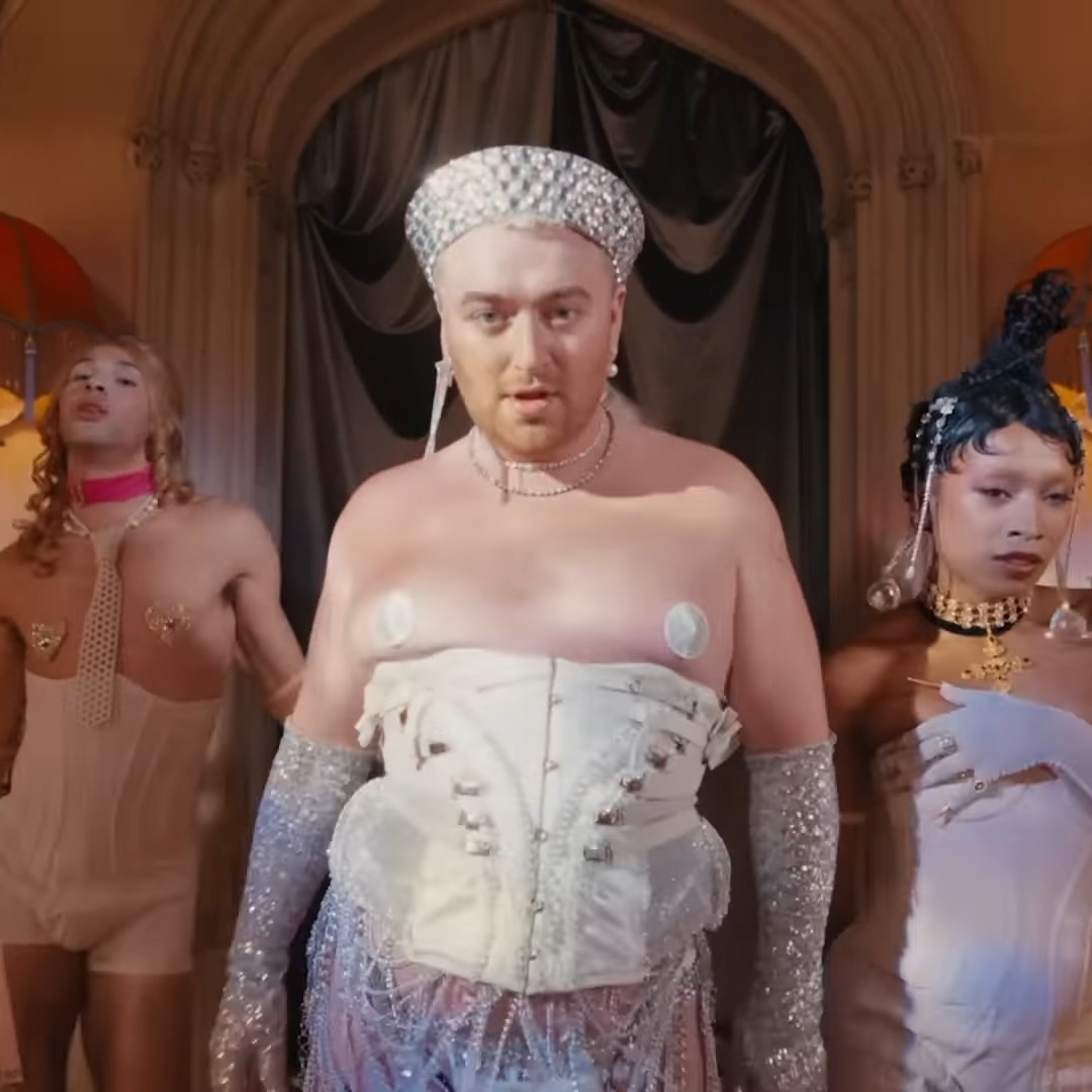 blesshearts's tweet photo. The only thing controversial in my mind about Sam Smith's new video is that he looks like he's wearing insulin pump infusion sets on his nipples and that just sounds painful. https://t.co/EomoDwhQnx