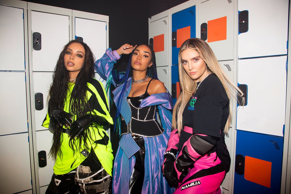 lidolmix's tweet photo. little mix collectively wearing baggy clothes to hide the baby bumps has got to be one of my favorite moments https://t.co/xGZiMoKjaX