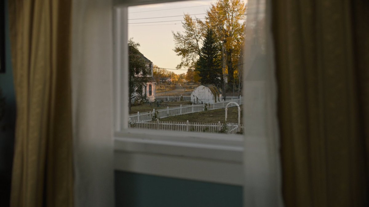 The Last of Us episode 3 will probably go down in history as one of the greatest episodes of television ever made. 

Holy Shit. 
#TheLastOfUsHBO