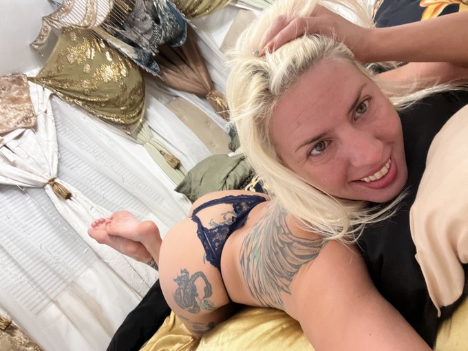 https://t.co/KRvQZRJhyq good morning my juicy lovers let&rsquo;s wake up and come play together https://t.<a href="/tag/juicylovers"class="tags"><span>#juicylovers</span></a>