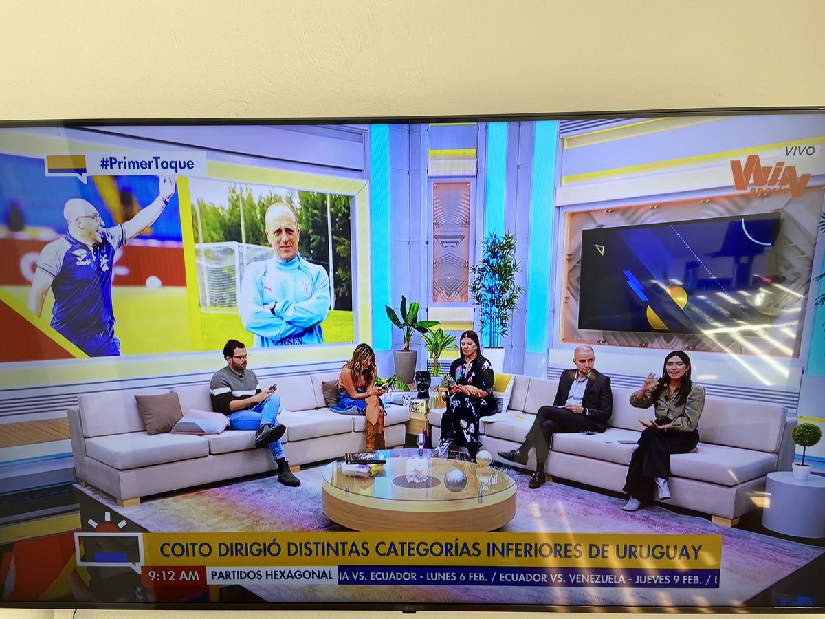 hectorcamargom's tweet photo. Samuelito Vargas @SVargasOK dándonos clase de respeto. Demostrándole importancia a su compañera (entrevistando) y a entrevistado, al prestar atención no solo cuando es él quien hace la pregunta. Los demás��� 📲@AndreaGuerreroQ @CarlosAlemanJ @lilisalazarr @WinSportsTV https://t.co/WIbuKXJs3l
