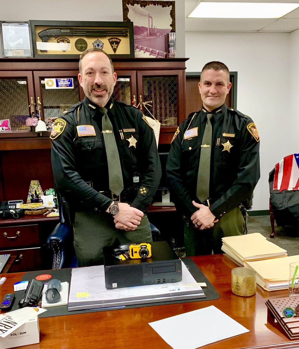 OhioAG's tweet image. AG Yost’s outreach staff delivered new cameras and computers to Jefferson County Sheriff Abdalla &amp;amp; SORN Officer Ellenbarger, and Harrison County Sheriff Captain Touville &amp;amp; SORN Officer Horn.