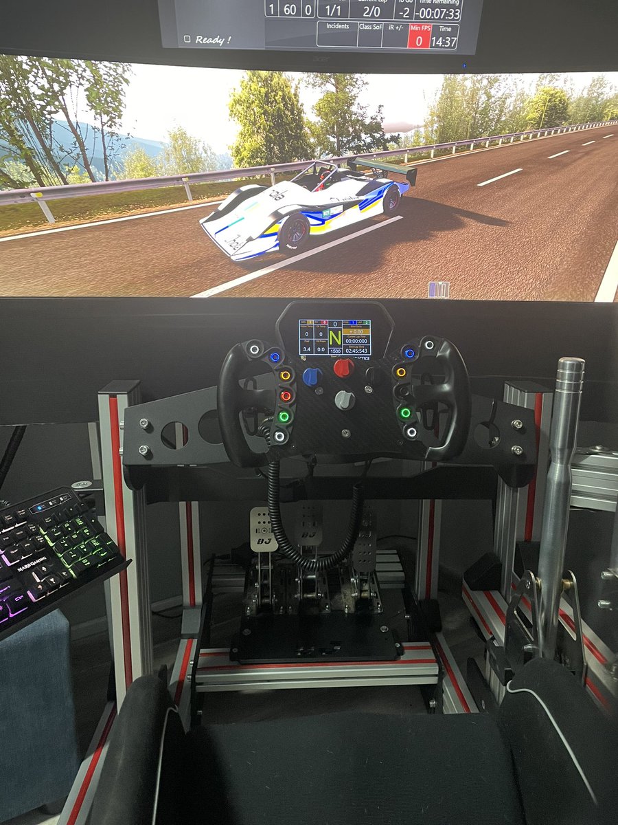 Probado el nuevo juguete y preparando el año , Gracias @Almiun_  por este pedazo de volante 😍😍