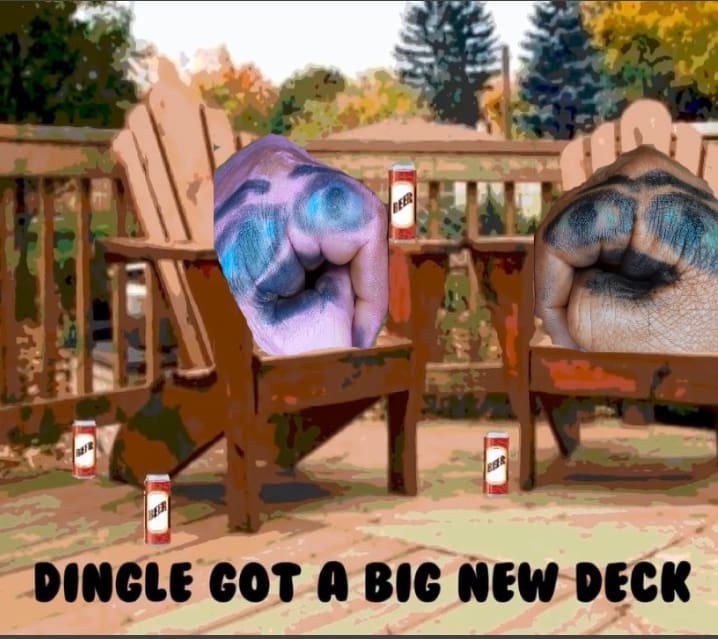 HawkesVids's tweet image. New video youtu.be/X1mC7LxmOyQ
Barry really likes sitting on Dingles big deck
#bigdeck #comedy #YouTubers