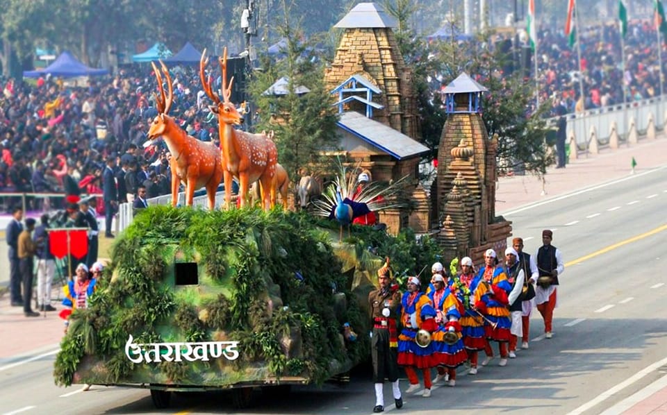 Congratulations to the people of our wonderful state of #Uttarakhand. It is a matter of immense pride that the state's tableau based on 'Manaskhand' bagged the top spot in Republic Day 2023 parade. This is a 1st ever for Uttarakhand. Special kudos to all who made this possible👏