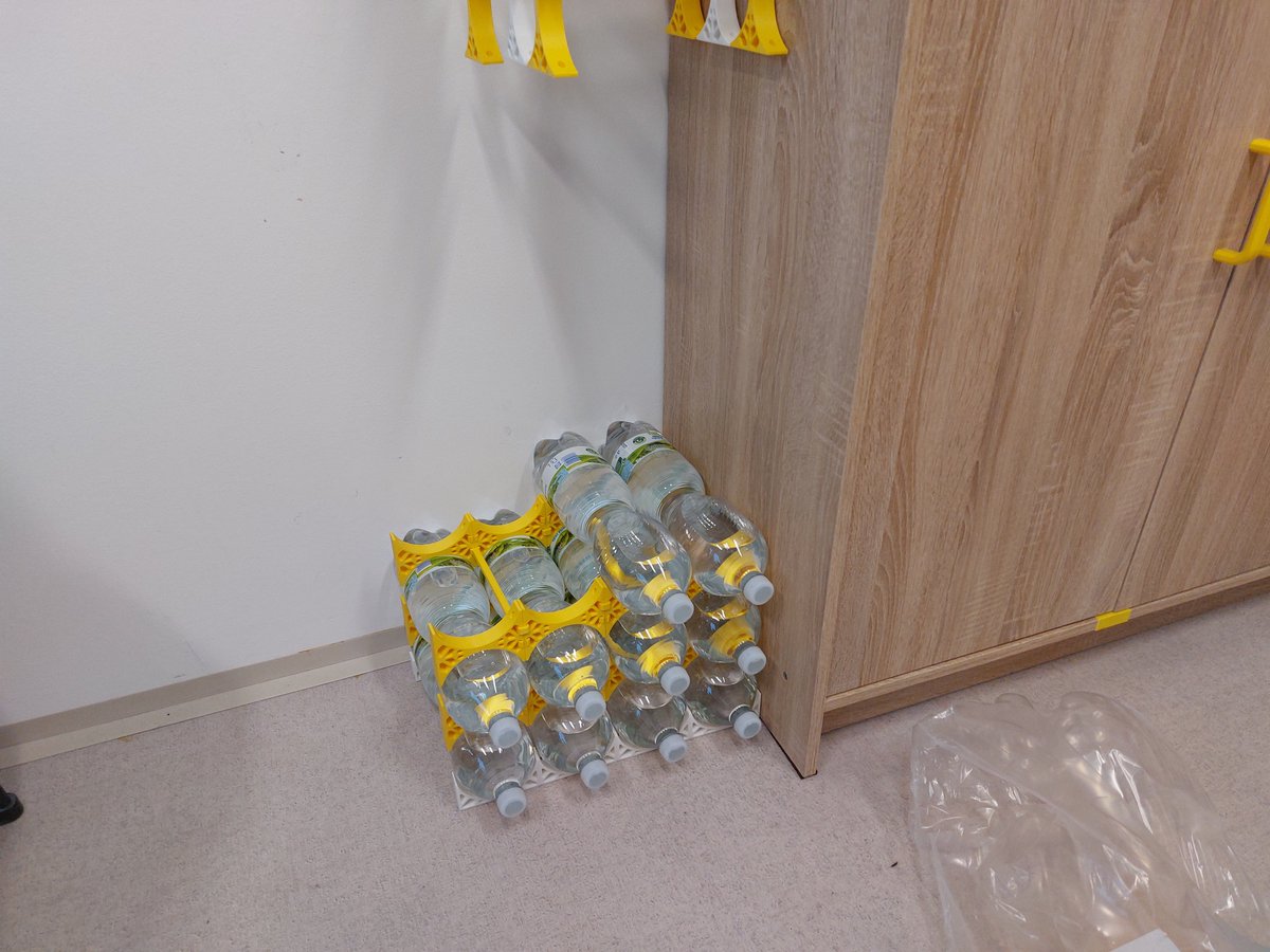 DangeMask's tweet image. Finally published new model. PET bottle stackable holder. Print as many as you need, connect with screws or printed connectors
printables.com/model/384659
Printed with @Prusa3D MINI from @Polymaker_3D PolyTerra PLA
#practicalprinting #3dprint #prusalive
