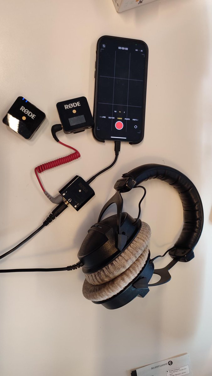 LBerthault's tweet image. Depuis la dernière mise à jour iOS j'ai constaté que l'appli native permet le monitoring dans certaines configurations, donc celle-ci (testée): Rode Wireless GO 1 + câble sc7 + SC6 -L. 
J'en ai testé bien d'autres mais elles restent aléatoires...
#MoJo #videomobile