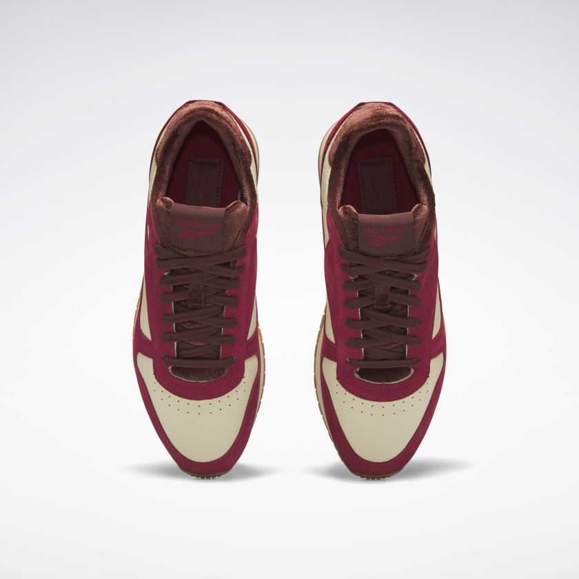 snkr_twitr's tweet image. AD: NEW Reebok Classic Leather 'Triathlon Red/Burnt Sienna' 🍒

Shop -&amp;gt; bit.ly/40eFO0x

Dropping tomorrow 9pm PT/12am ET via RBK US
-&amp;gt; bit.ly/3kW0qKQ