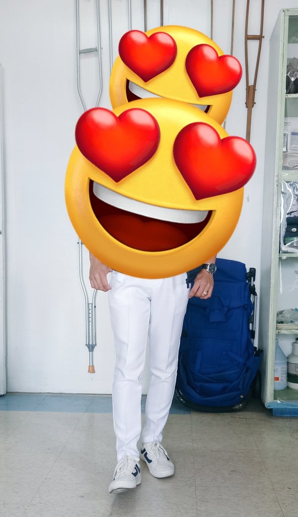 AndersonYohan23's tweet photo. Tamang takip Muna baka Makita uniform ko hahahaha
#alterbaguio
#alterlatrinidad https://t.co/wQNxGhJ1hw