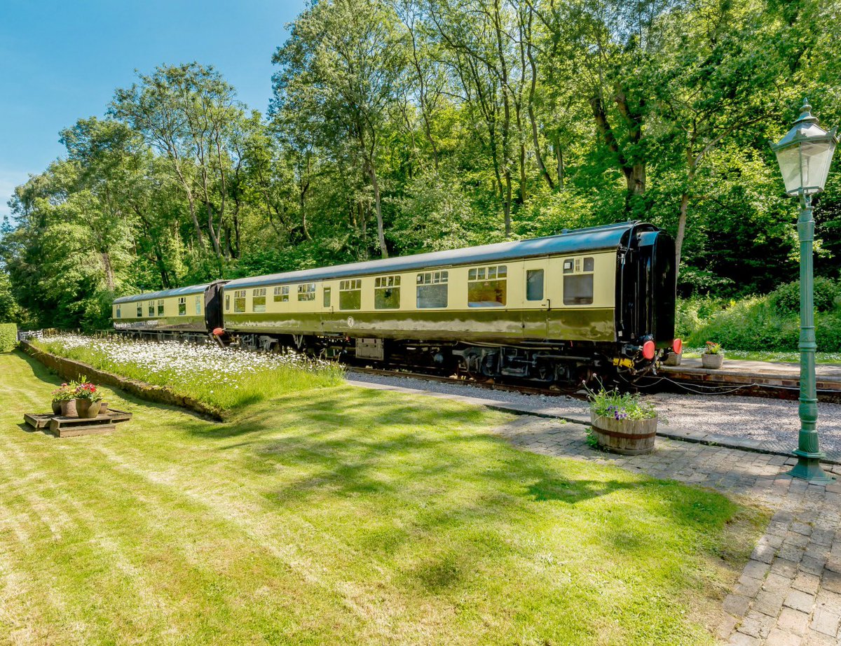 ⚠ LATE AVAILABILITY ⚠

Fancy a February weekend away? Stay at @CoalportStation Holidays, #Shropshire. 

3-5 February (special offer £395).

Walking distance to pub. 

Take a look uniqueholidaycottages.co.uk/properties/coa…. 

#holidaycottage #lateavailability #uniqueholidaycottage #uniqueretreat