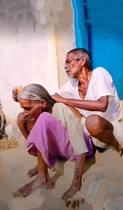 Lachu_Twitz's tweet photo. காதல் மீண்டும்
துளிர்க்கவில்லை
தொடர்ந்து
கொண்டே
இருப்பதால் தான்
இளையுதிர்காலம்
இல்லாமல்
வாழ்ந்து கொண்டு

#அழகு😍 https://t.co/IB40kVQ4xW