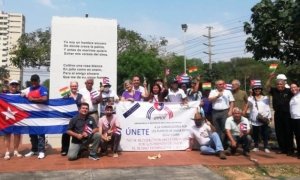 Una vez más amigos de varias partes del mundo se sumaron al legítimo reclamo para exigir el fin del bloqueo económico com. y fin. impuesto por EU. hace + d 60 años a Cuba así como de todas las medidas de esa guerra económica que hace padecer al pueblo de la Isla. #MejorSinBloqueo