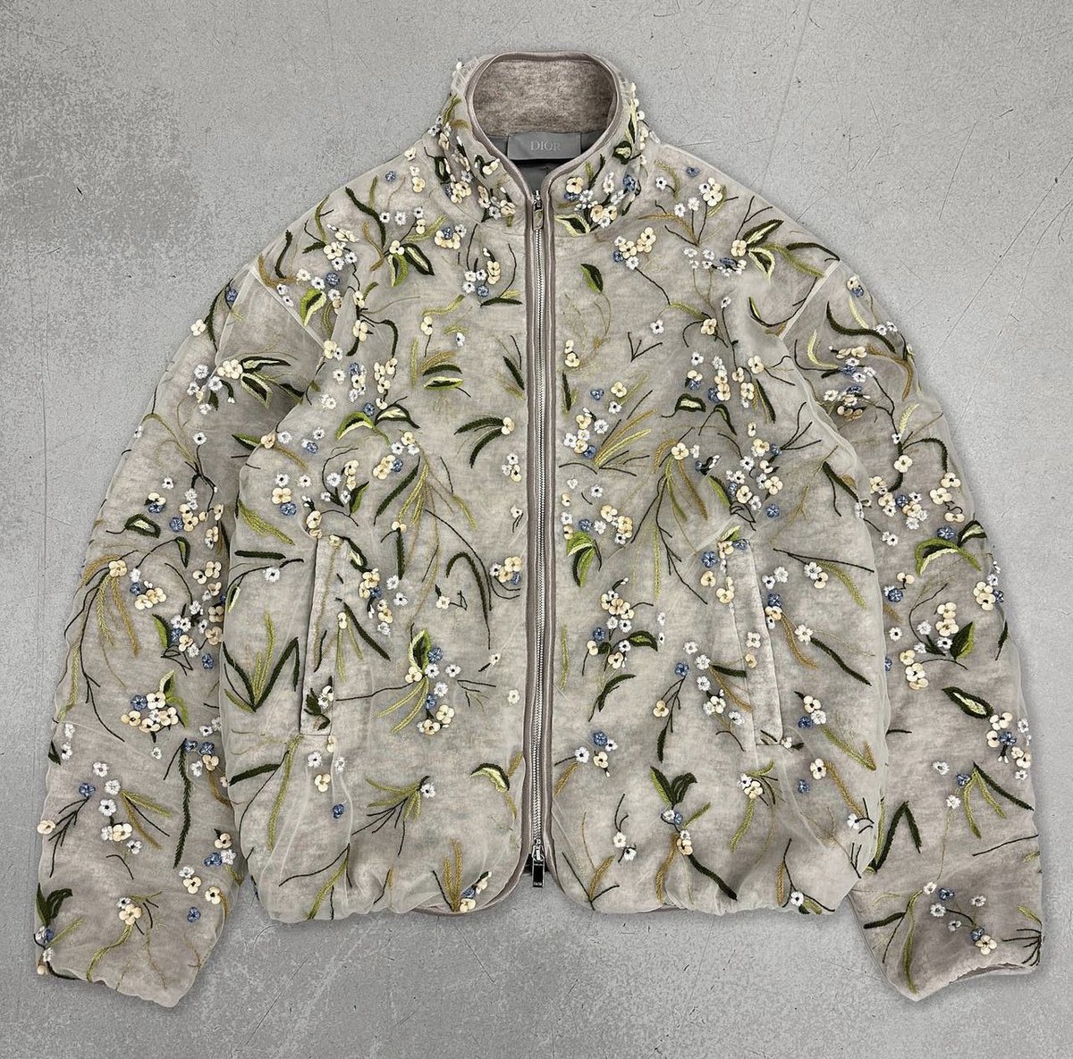 StreetFashion01's tweet photo. Dior fleeces by Kim Jones (2022-2023) https://t.co/ifH7AJlQ1U