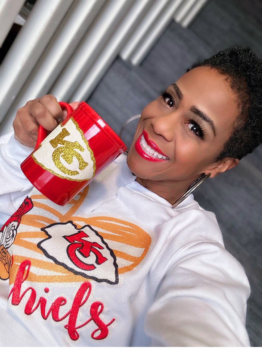 LovePKO_Life's tweet photo. First things FIRST… ☕️ & MY AFC CHAMPIONS The @Chiefs #superbowl2023 ♥️💛🏈💛♥️ #RememberToSMILEToday #KCChiefs #RedChiefsKingdom https://t.co/N73j3c4tOi