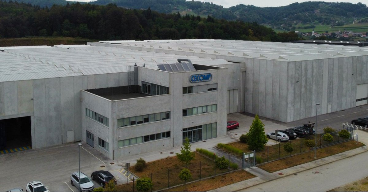 mrmartingonzalo's tweet photo. 🇦🇷🇮🇹En nuestra ultima jornada en #ITALIA #TORINO, Vistamos Cecomp,especializada en la produccion de prototipos para empresa como Lancia /Maserati; y Tecnocad, especializada en procesos de ingeneria Automotriz, con el obejtivo de explorar sinergias de trabajo en conjunto.#misiones https://t.co/WDKsqCjQfu