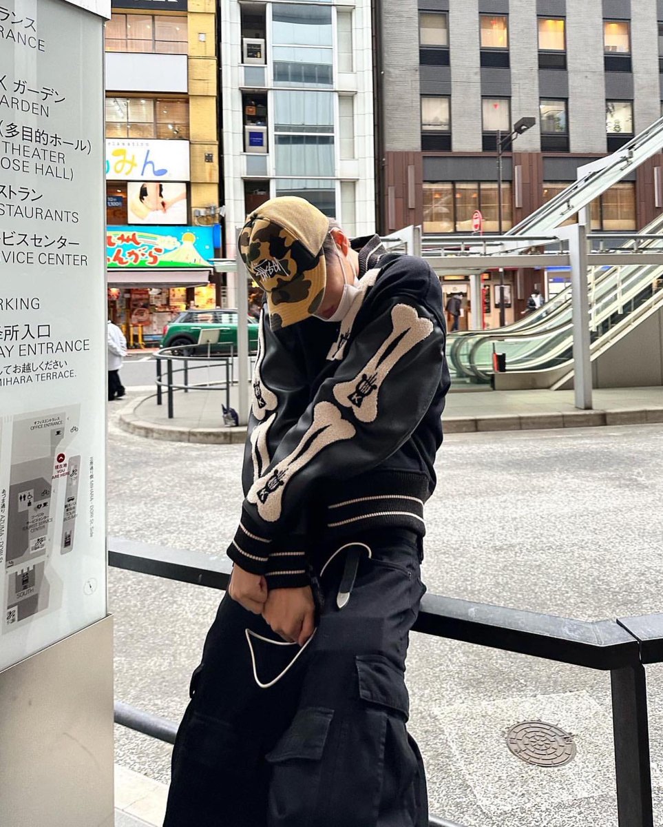 knockknock0408's tweet photo. KAI ins : 요코하마 안녕👋
@weareoneEXO https://t.co/LRs3N6GleS