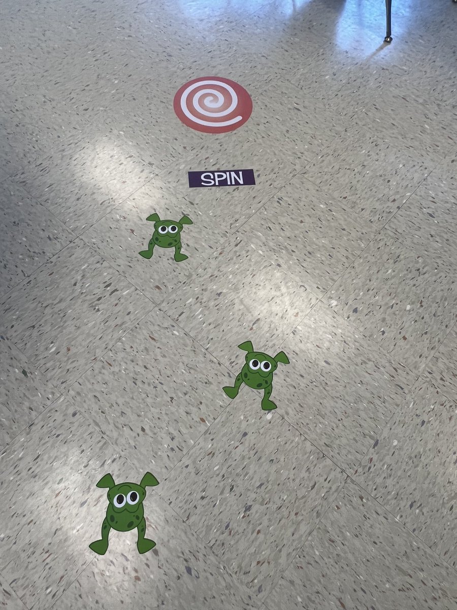 QRS_Smith's tweet photo. Movement and sensory breaks are so important that we set it up in our classroom! #qrspride https://t.co/tDASTJmkMB