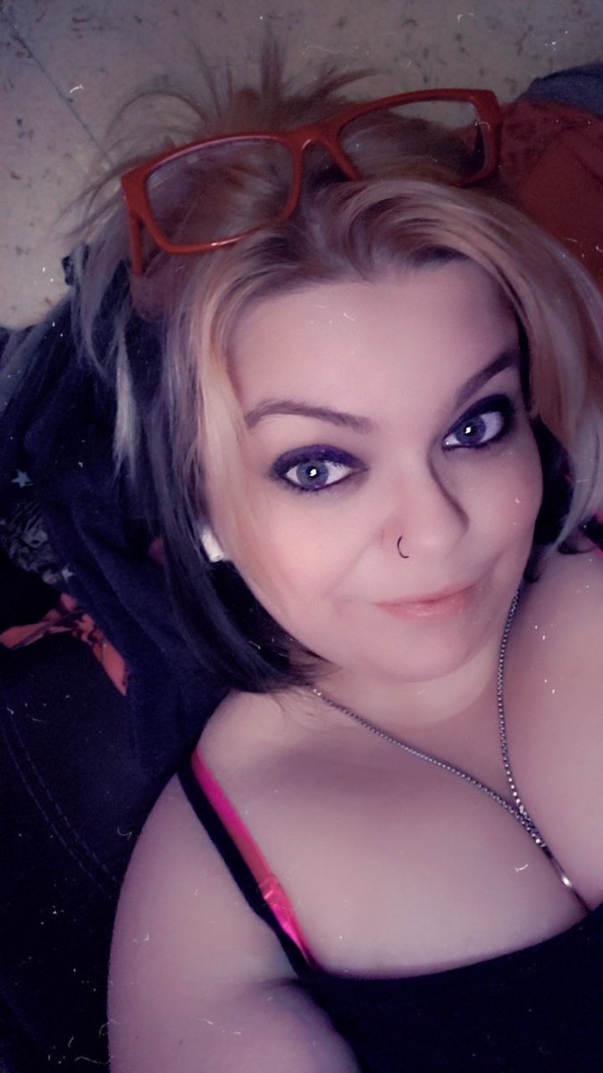 PrncssMinx13's tweet photo. Good Morning. My kureig decided to go out on me. Who's covering my coffee this am?
CA:$dezz2008
VM:@prttyktty420 
.
.
#findom https://t.co/iYBUXyYcEP