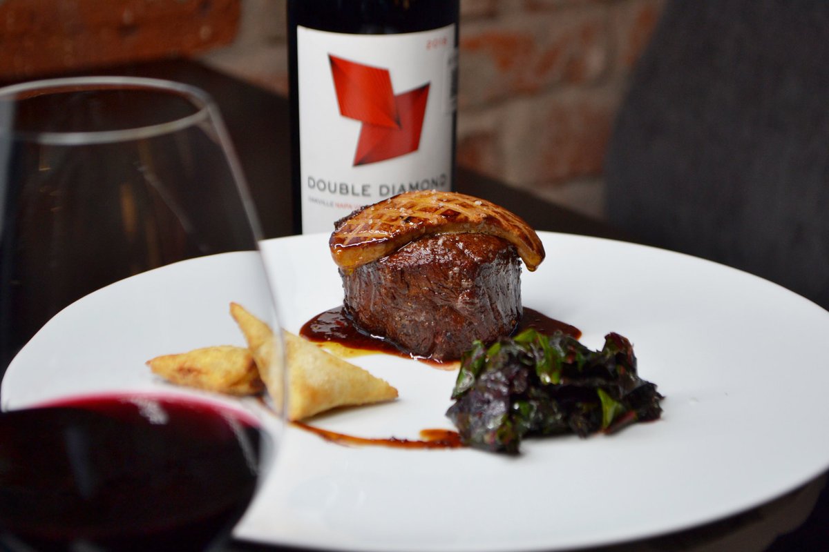 "Hay espacios de comida que siembran memoria y éste es uno de esos". <a href="/foodandwine/">Food & Wine</a> 

La nota completa: foodandwineespanol.com/bitacora-del-p…