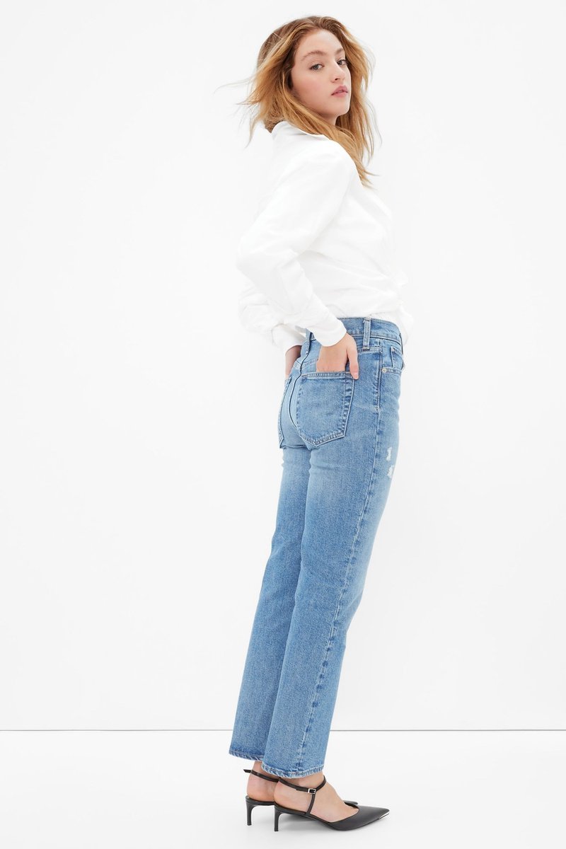 UKGap's tweet image. NEW DENIM ARRIVALS

Expert fits with just the right amount of stretch. Our current mood is denim - and we’ll be wearing it every day. 

Check out our women's denim fit guide: bit.ly/3kPEql3

Or shop men's jeans here: bit.ly/3DlmGo5