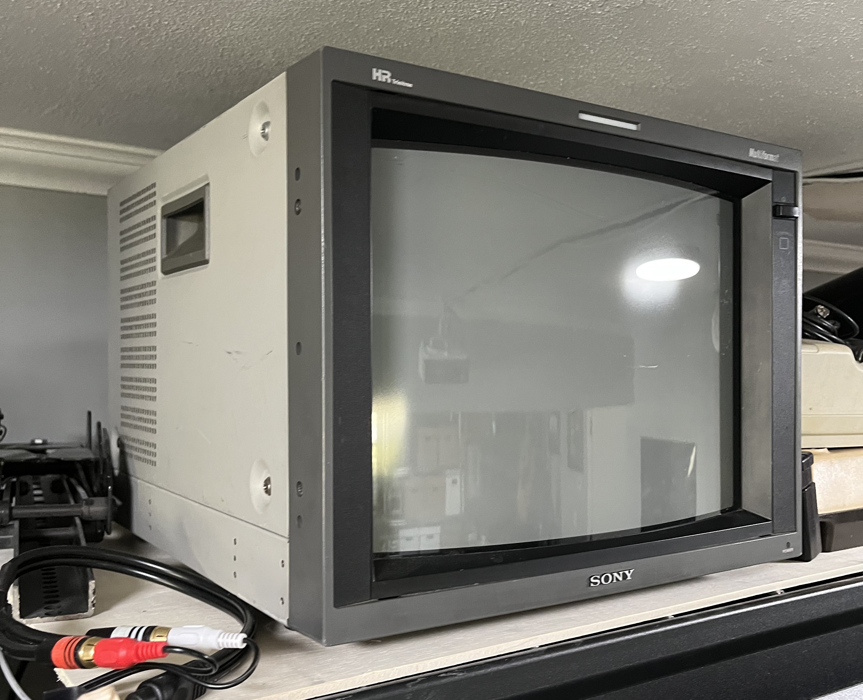 sony 37 tube tv