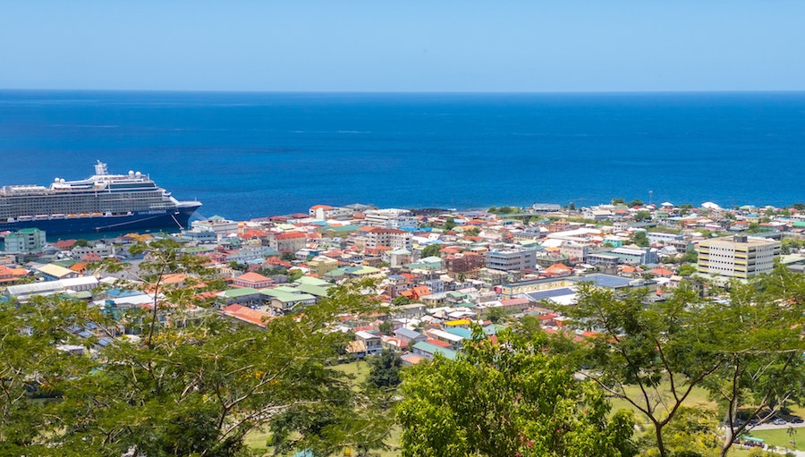 Monarch_Co's tweet photo. Dominica’s Mas Domnik Carnival will be held from 20 to 21 February 2023. A month prior to the festivities Carnival is formally opened with an Opening Parade, village feasts and pageants. The celebrations culminate in two days of ‘jump-up’, parades. #dominica #realmas #masdomnik https://t.co/Wth9CtKCgH