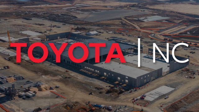 PayrollRocks's tweet photo. Check out these 10 facts about Toyota Battery Manufacturing, North Carolina, which is set to advance Toyota’s strategy to reduce carbon emissions through hybrid electric vehicles. #Toyota https://t.co/Sv56u2ZB5c https://t.co/la6tCJ9vQ0