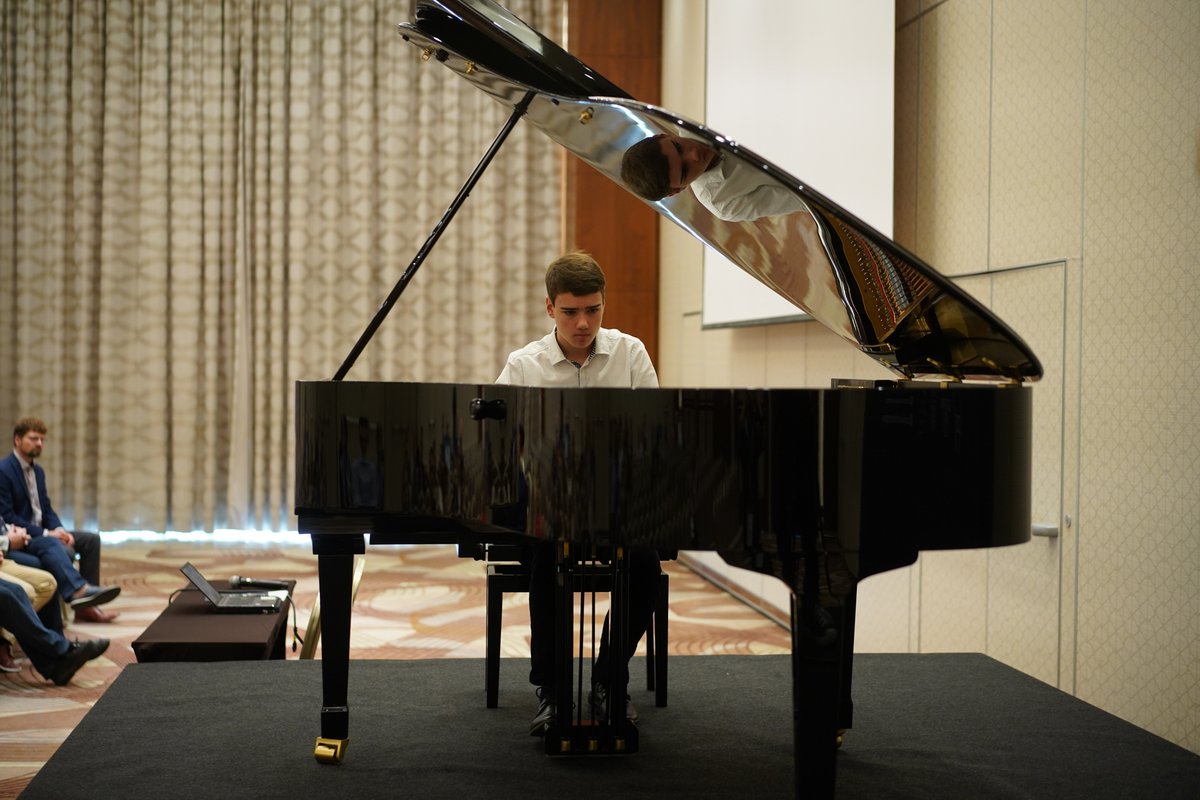 PianoCongress's tweet photo. 🇵🇱 Koncerty młodych pianistów II
Podczad dnia otwartego dzięki współpracy z Sfogato Music &amp; Arts Society uczestnicy mieli okazję posłuchać pianistów ze szkół muzycznych https://t.co/BrzvMEQzQ9